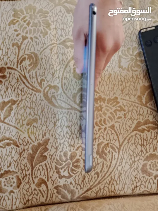 ايباد 9 للبيع بسعر مناسب