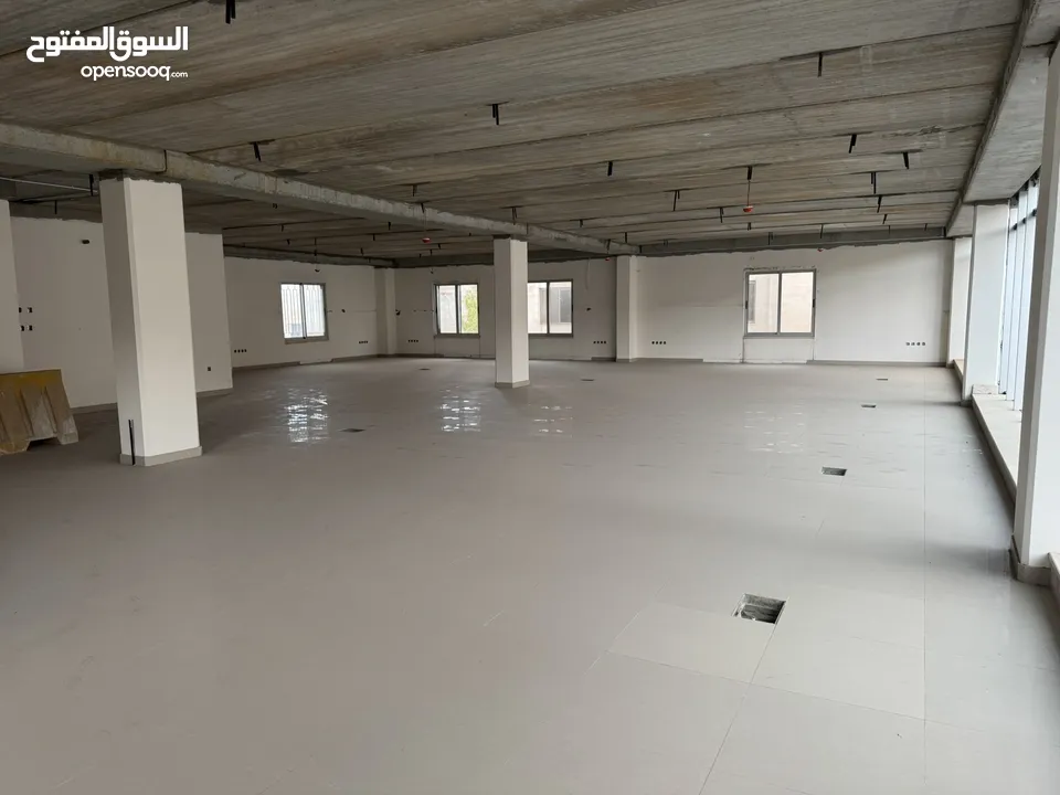طوابق للايجار في منطقة الجاردنز