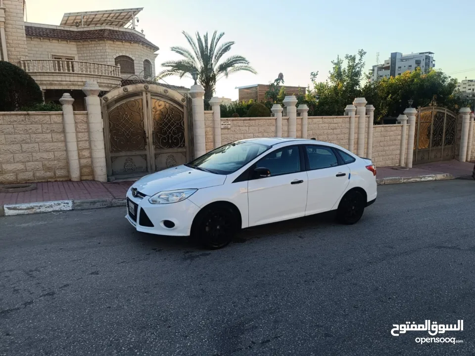 فورد فوكس نخب اول . دهان شركة2013