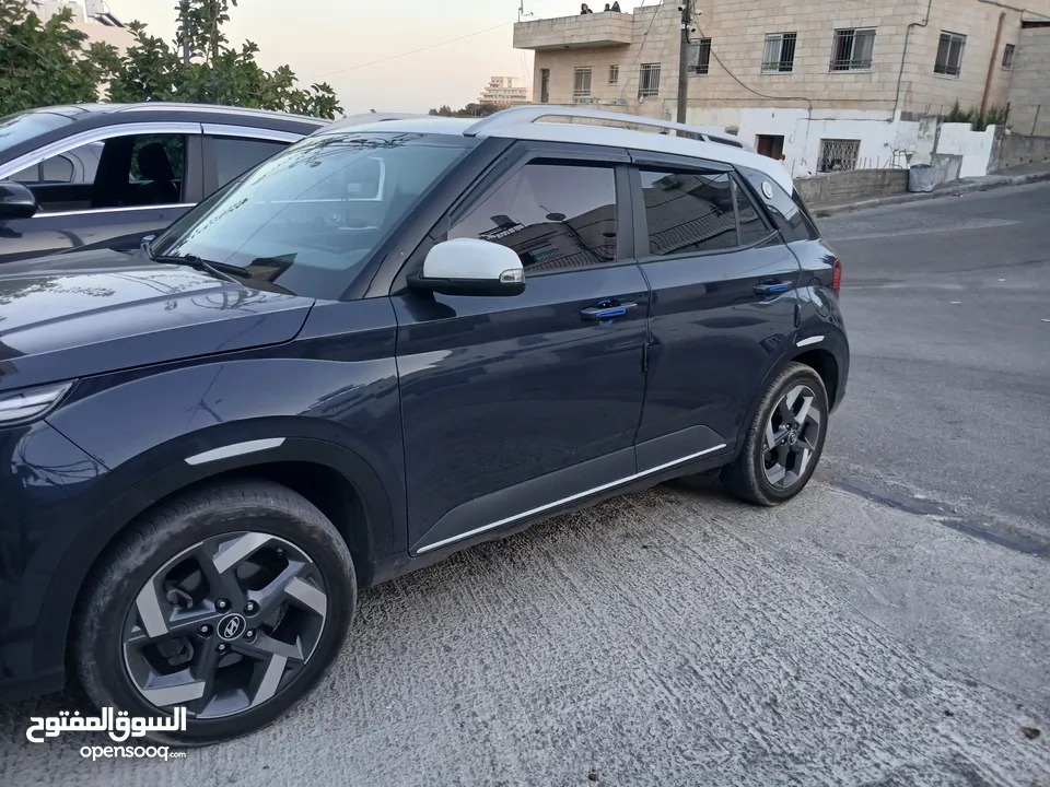 هونداي فينيو موديل 2021 فئة V بوضع الشركة