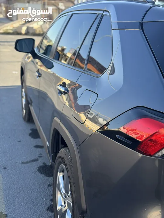 TOYOTA_RAV4_Hybrid