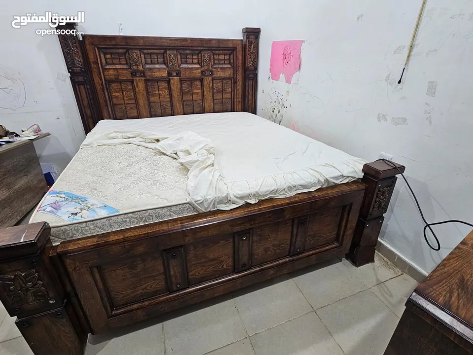 سرير ممتاز بمرتبه ممتازه جدا /bed for sale