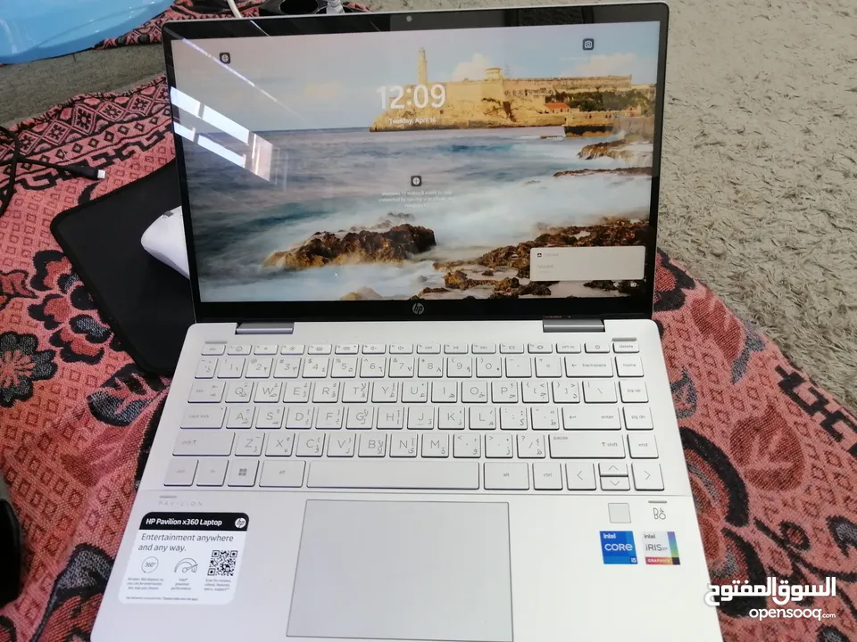 HP pavilion x360 2-in-1 with touch screen