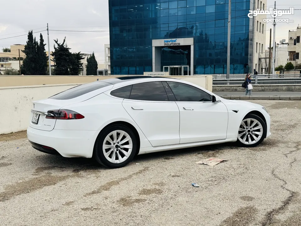 Tesla model S 2019 Long Range dual motor  للبيع على السعر القديم  جمرك جديد