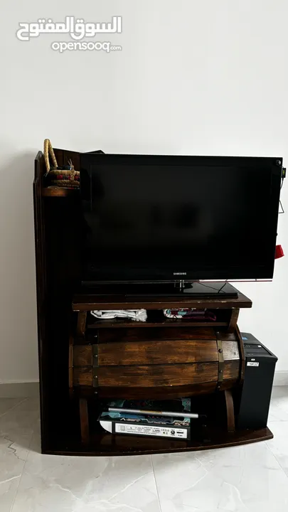 For sale TV unit , 80 bd