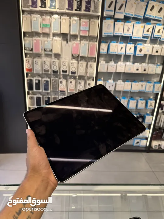 Ipad Air 6 13 inch uesd ايباد اير الجيل السادس 13 انش مستعمل
