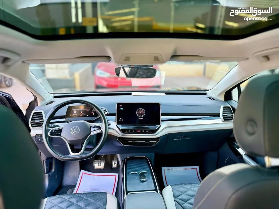 Volkswagen ID.6  - 2022