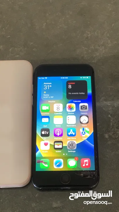 مستعمل iPhone8 شاشة التلفون تسعة لازم بدو شافه جديدة بها الحلفي تلفون لازم تصليح ‏
