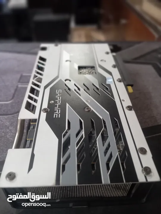 كرت شاشة رهييييب للفئة المتوسطة RX570 (8GB) الجهاز شبه كرتونة الصور بتحكي والأداء اجمل عرض لاسبووووع