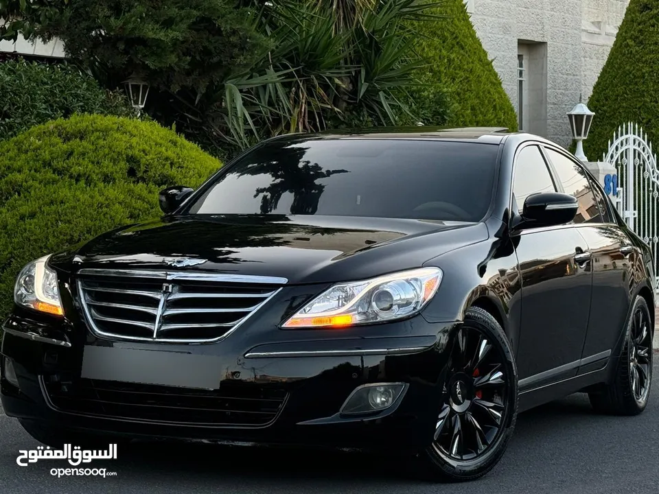 جينيسيس GLS 2009