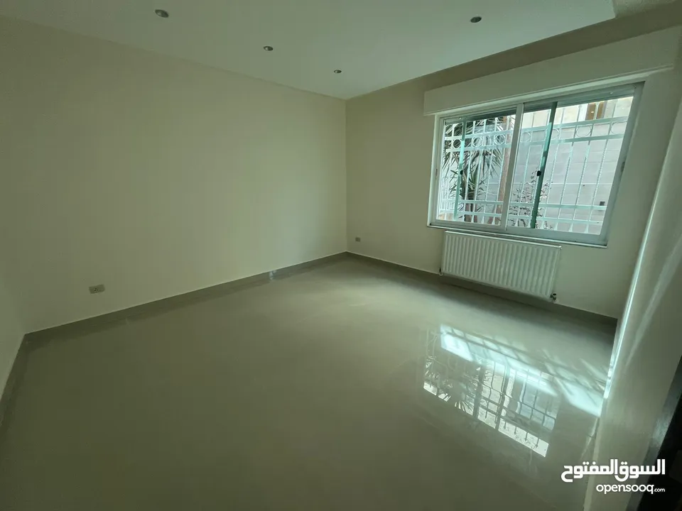 شقة 4 نوم مع مسبح للايجار ( Property 39164 )-175034641