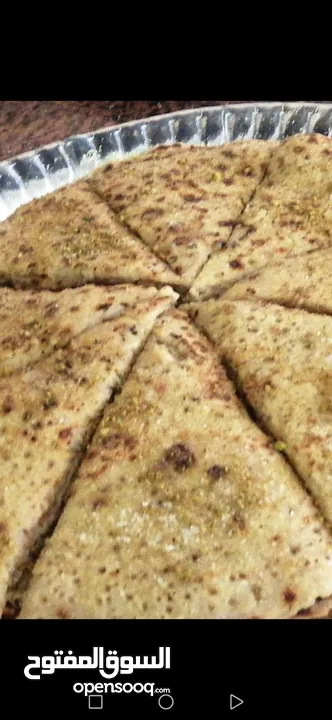 لزاقيات بلدية بالسمن البلدي والفستق الحلبي مكفول وشغل بيتي على الحطب