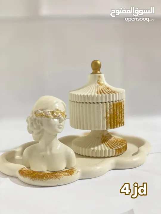 تحف جبس مصنوعه يدويا
