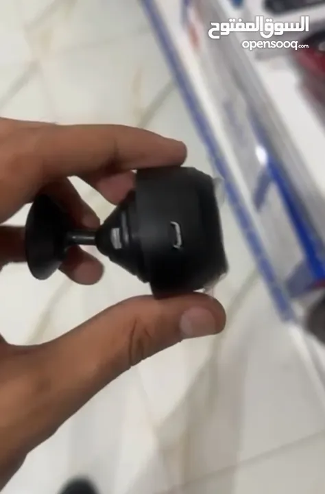كاميرا وايفاي صغيرة لا ترى بالعين المجردة