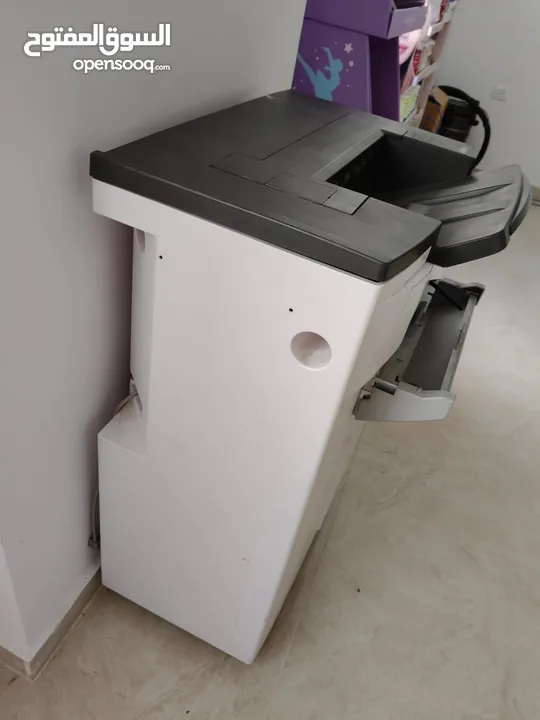 ماكنة Ricoh MP 7502 sp للبيع مستعمل خفيف خالية من اي عيوب ( شغل دعك ) ارقى واقوى طابعة وماكنة تصوير
