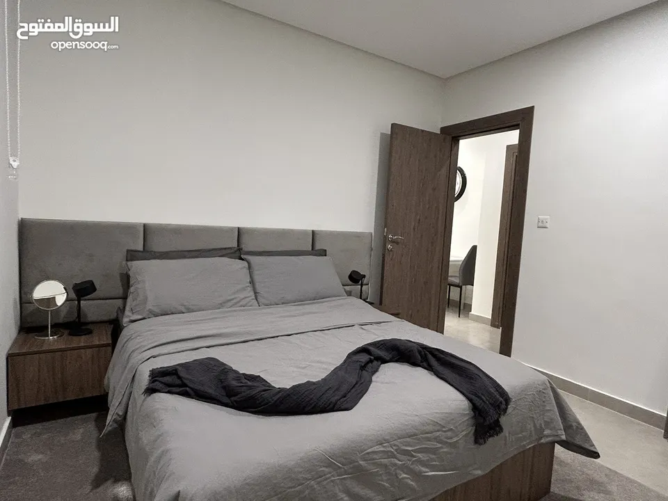 For rent 2 bedroom furnished in Salmiya ( yearly contract only )