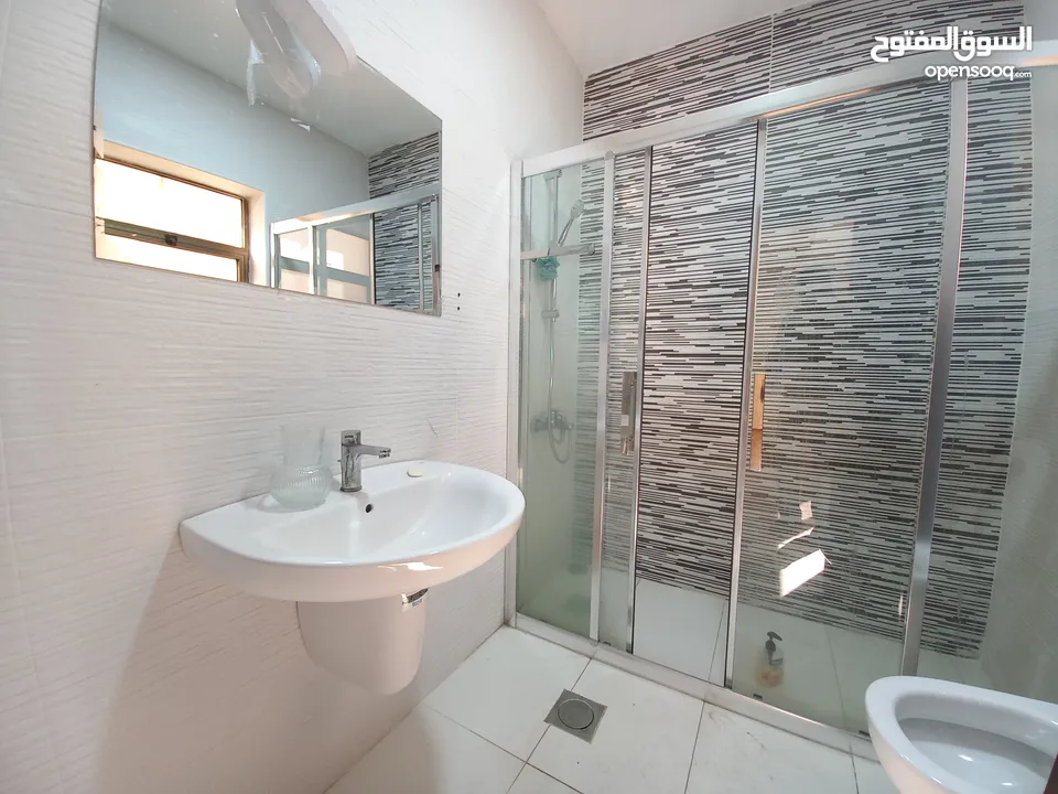 Unfurnished Apartment For Rent In Abdoun  ( Property 36246 )-174805024