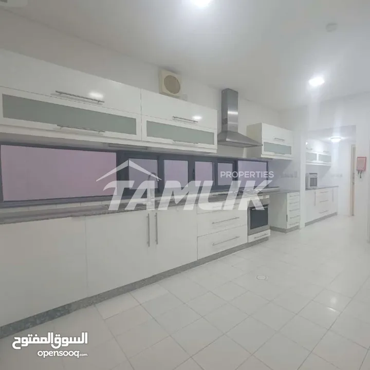 Stunning Villa for Rent in Al Qurum  REF 777iB