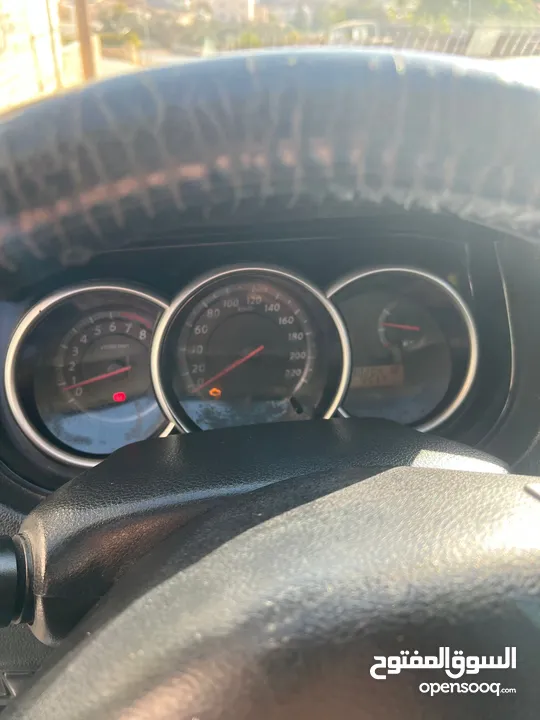 نيسان تيدا 2012 للبيع