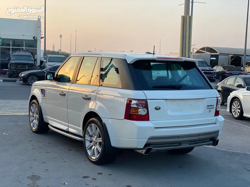 Range Rover Sport 2009 white