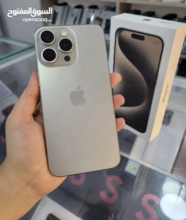 متوفر  iphone 15promax  سعة تخزين 256  بطارية 86/: بلميه  جهاز غير مفتوح وغير مستبدل قطع