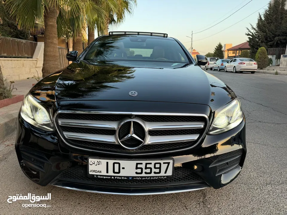 Mercedes E 200 2018 Full package AMG قاطعه مسافه 27 الف كم صيانه الوكاله لحد الآن جلاتين الوكاله