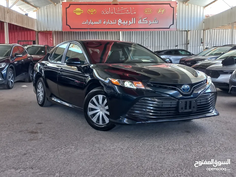 TOYOTA CAMRY HYBRID LITHIUM LE 2020 (تويوتا كامري هايبرد 2020 ليثيوم LE )