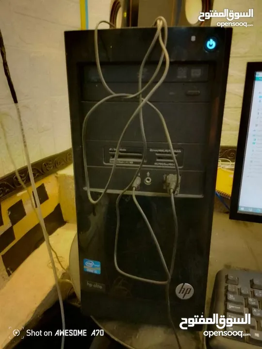 كمبيوتر hp شبه جديد  للبيع مستعجل بسبب الضروف وشكرا  وسريع ولا يوجد ولا اي مشكله بجهاز