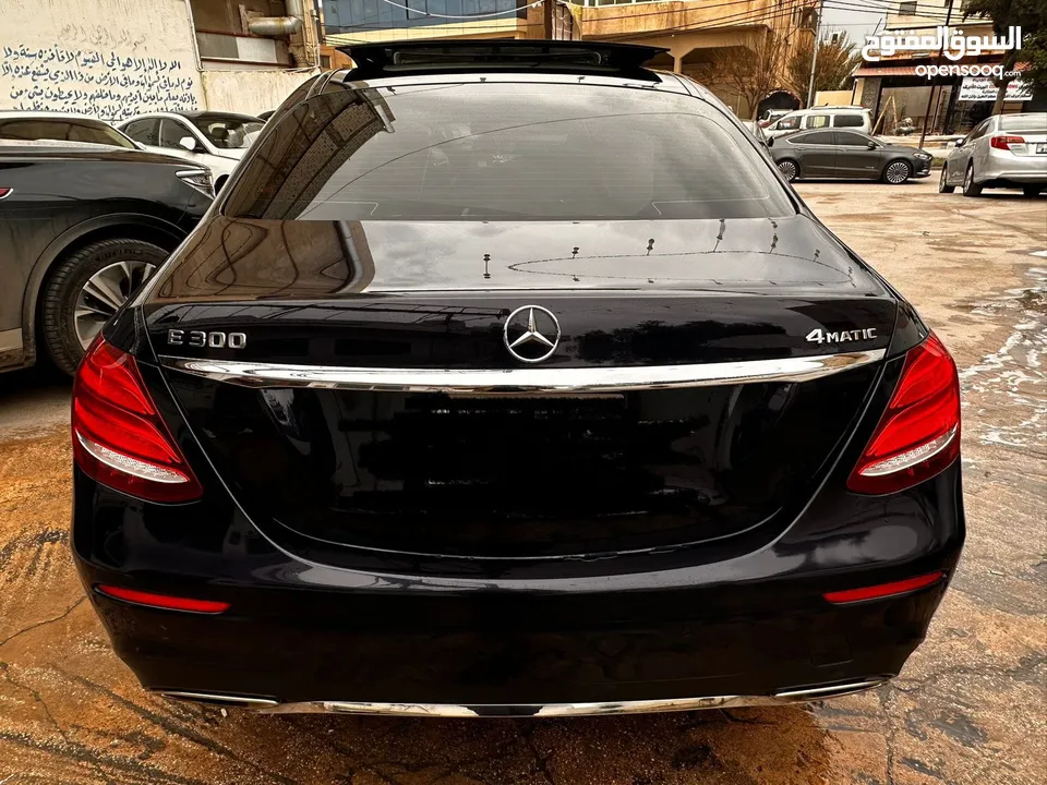 مرسيدس E300 2018 4Matic