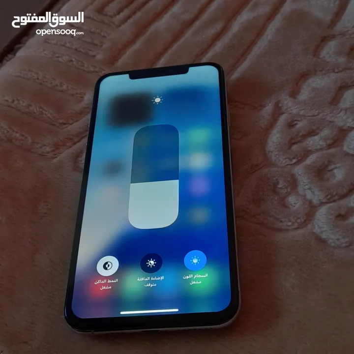 ايفون xs max بحاله الوكاله