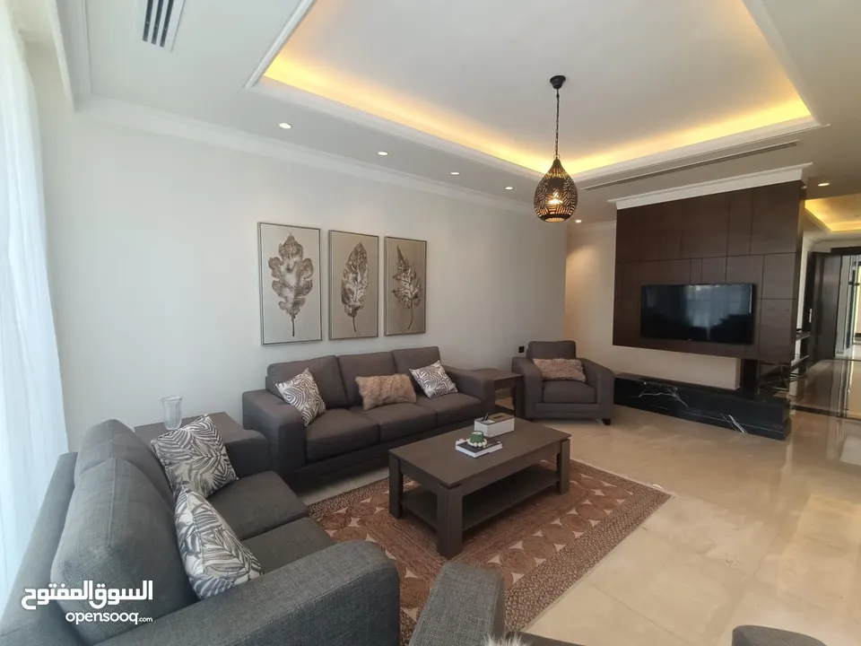 شقة غير مفروشة للايجار في الدوار الرابع ( Property 38212 )-174960153