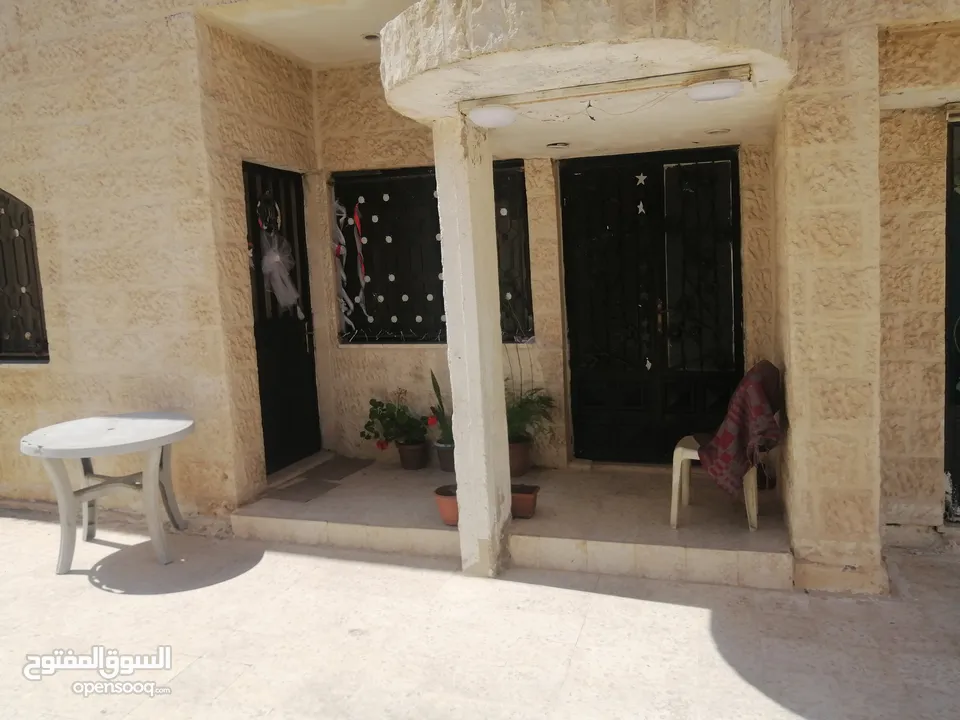 بيت مستقل للبيع بسعر مغري