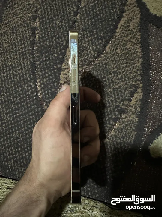 جهاز ايفون 13برو ماكس البيع بسعرر مغرري