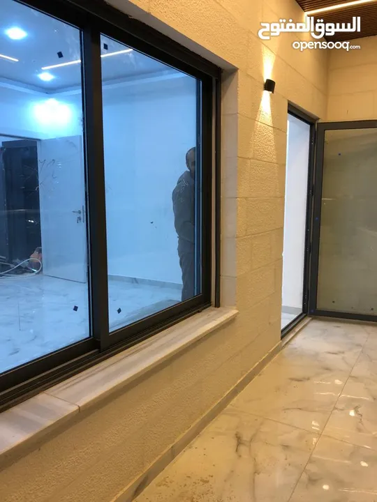 شقق مميزة باجمل مناطق البنيات خلف شارع الحرية منطقة فلل هادئة قرب جميع الخدمات بأسعار مغرية