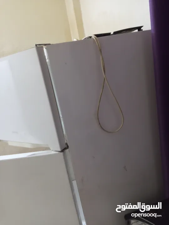 ثلاجه للبيع مستعمل نظيف استعمال منزل
