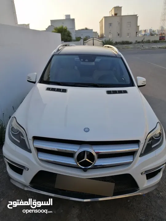 Clean title and Family used Powerful SUV Mercedes Benz for Urgent sale at Low Price. Golden chance;