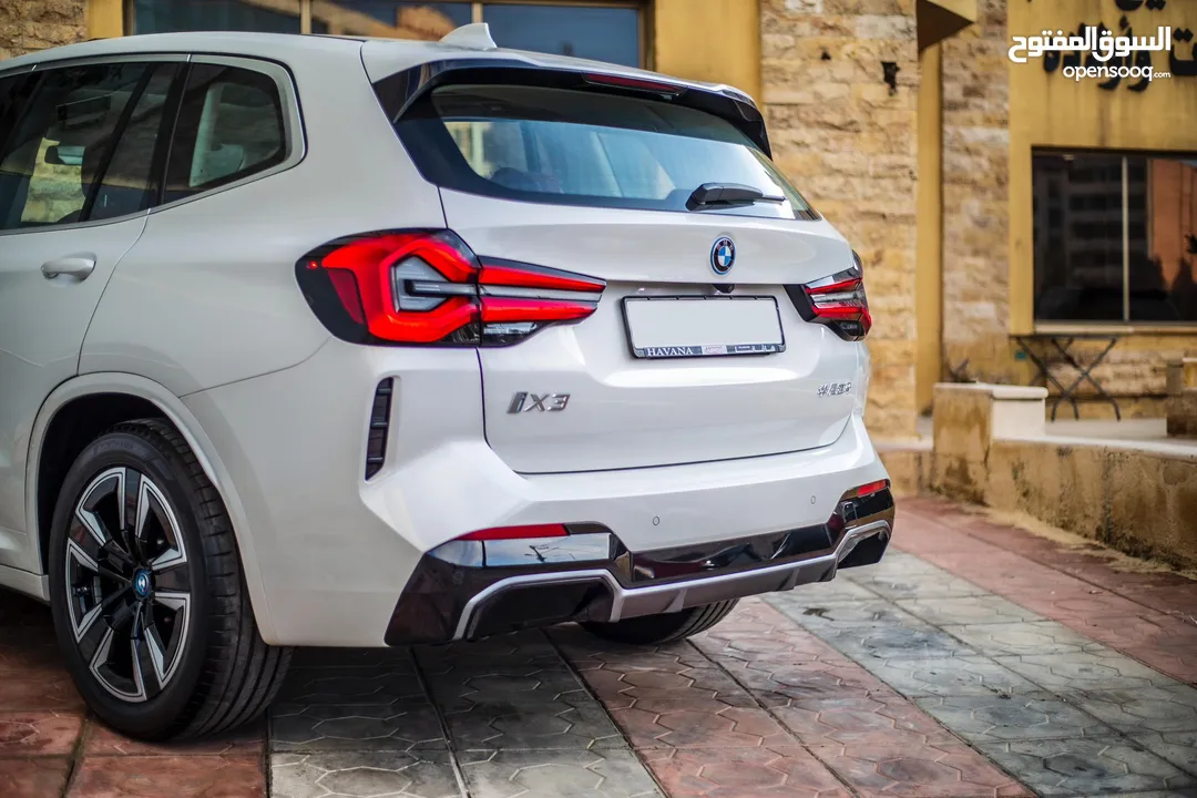 ‏2024 BMW iX3 eDrive M Package Sport عداد زيرو كفاله البستنجي (6) سنوات او (100) كم ‏ ‏