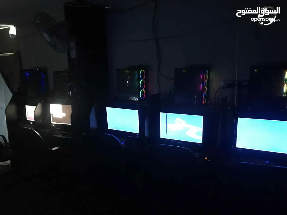 محل pc قيمنق  10 اجهزة مواصفات قووووية كاااامل مكمل بسعرررررر حرق قابل للتفاوض