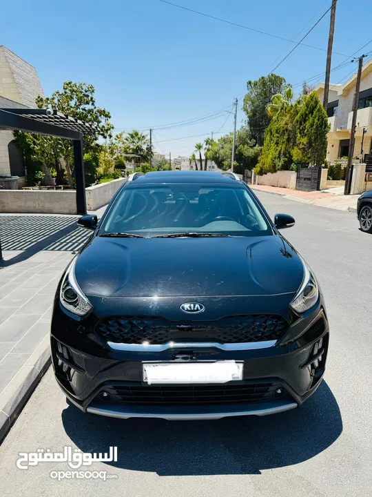 كيا نيرو موديل 2020 هايبرد اعلى صنف وارد الشركة بحالة الوكالة مالك واحد للبيع مباشرة من المالك