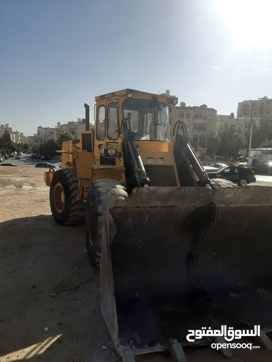 حفارةكوماتسوللبيع جرافه فولفو L90 للبيع