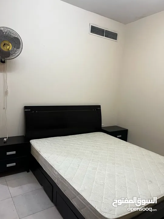 2bhk furnished bedroom & bed space for monthly rental sharing aprt.