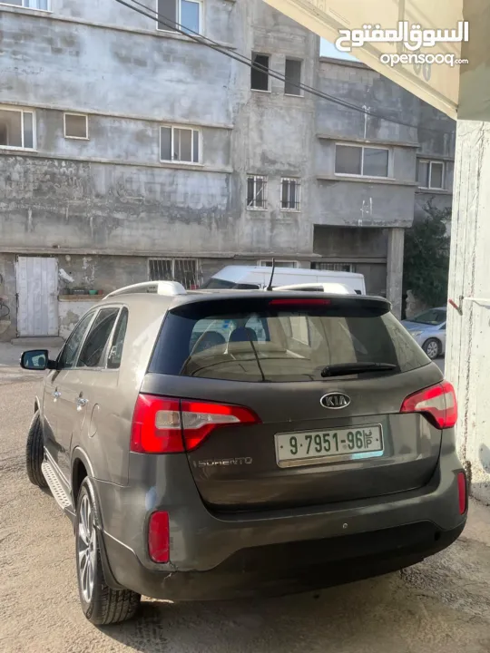 سورينتو ترخيص 2013 ديزل سبع ركاب ولا غرام بويا