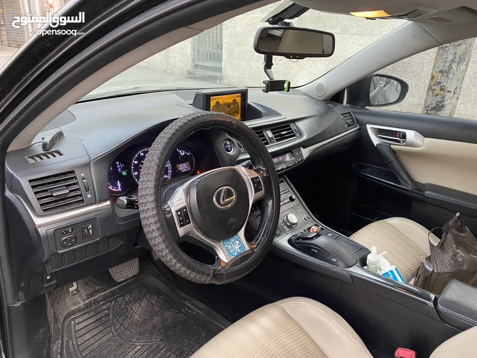 ليكزس CT200h 2011 lexus