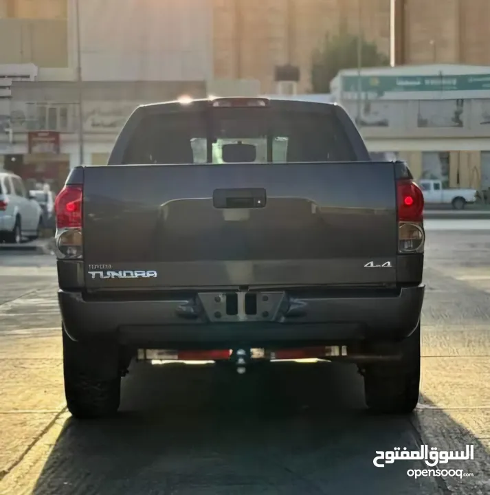 تويوتا تندرا 2008  ( 5.7L دفع رباعي  4X4 )