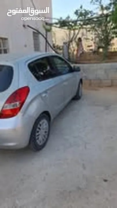هونداي اي20