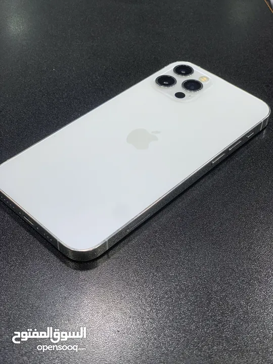 ايفون 12 برو / iPhone 12 Pro