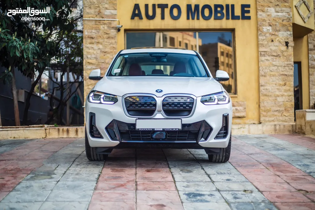‏2024 BMW iX3 eDrive M Package Sport عداد زيرو كفاله البستنجي (6) سنوات او (100) كم ‏ ‏