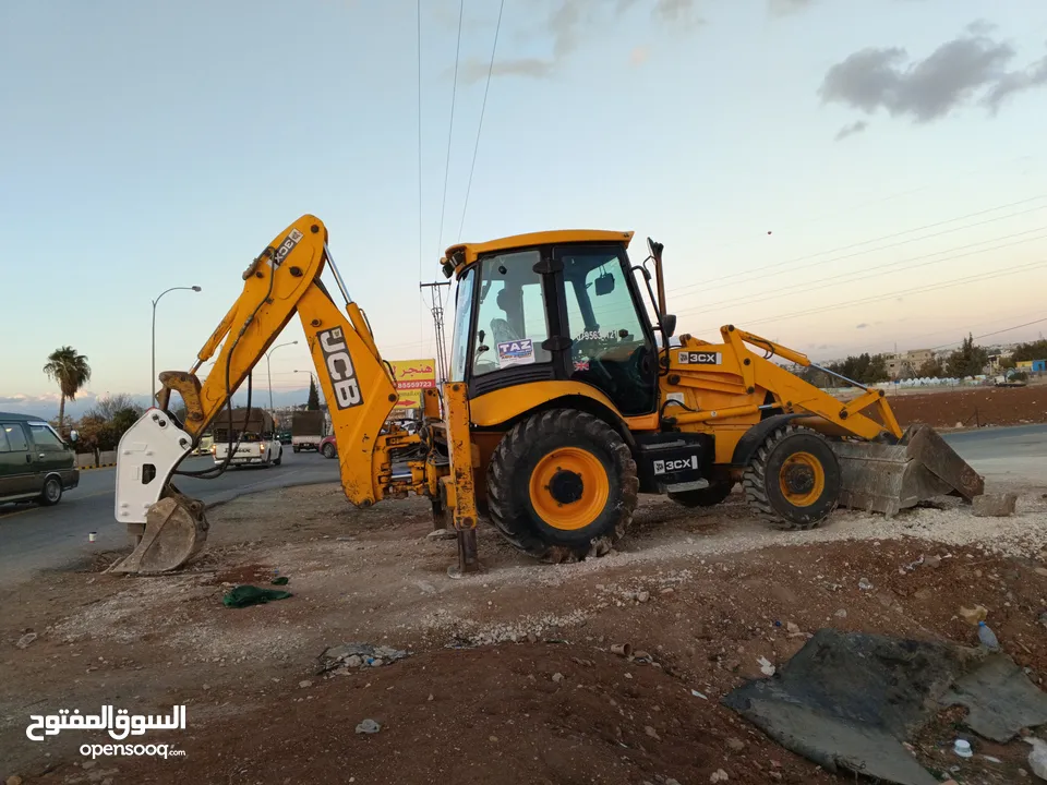 تأجير جرافات حفارات قلابات كافه انواع التعهدات