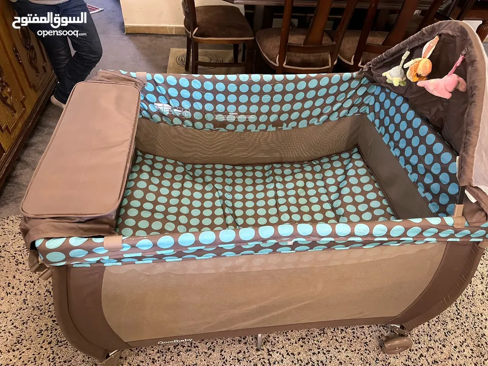 تخت بيبي بحالة جيدة جدا جدا  Good baby