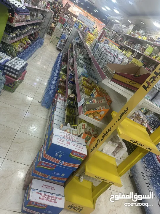 سوبر ماركت للبيع موقع مميز